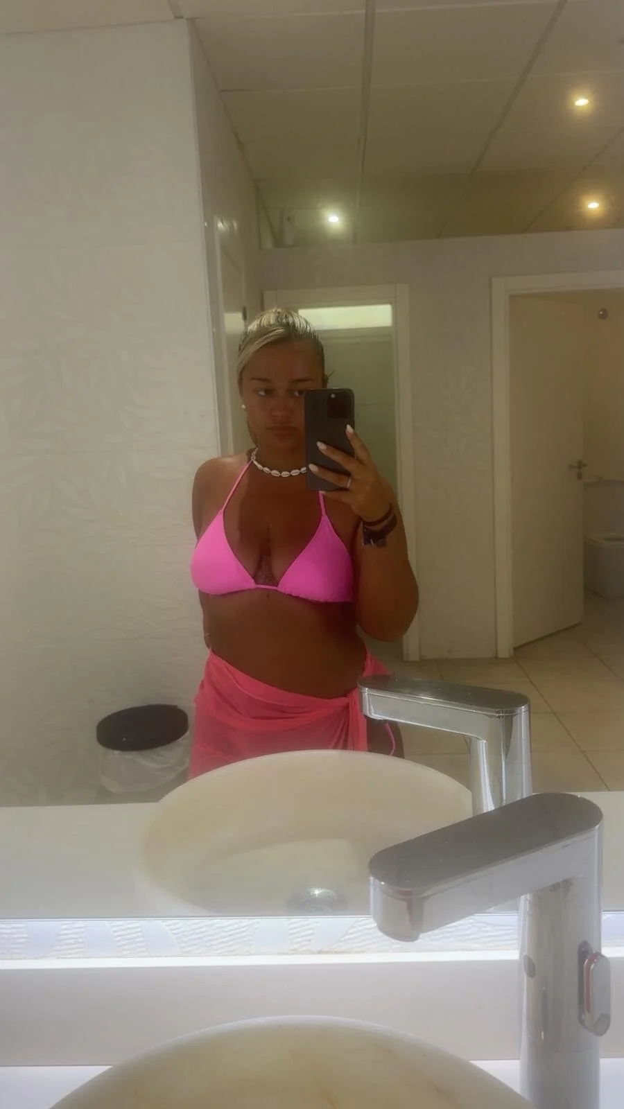 XXX Porn Photo of Nude Abismithxox 3