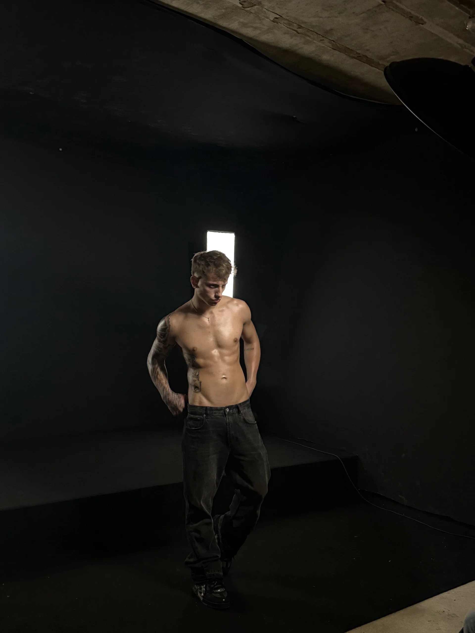 XXX Porn Photo of Nude AdelarK 4