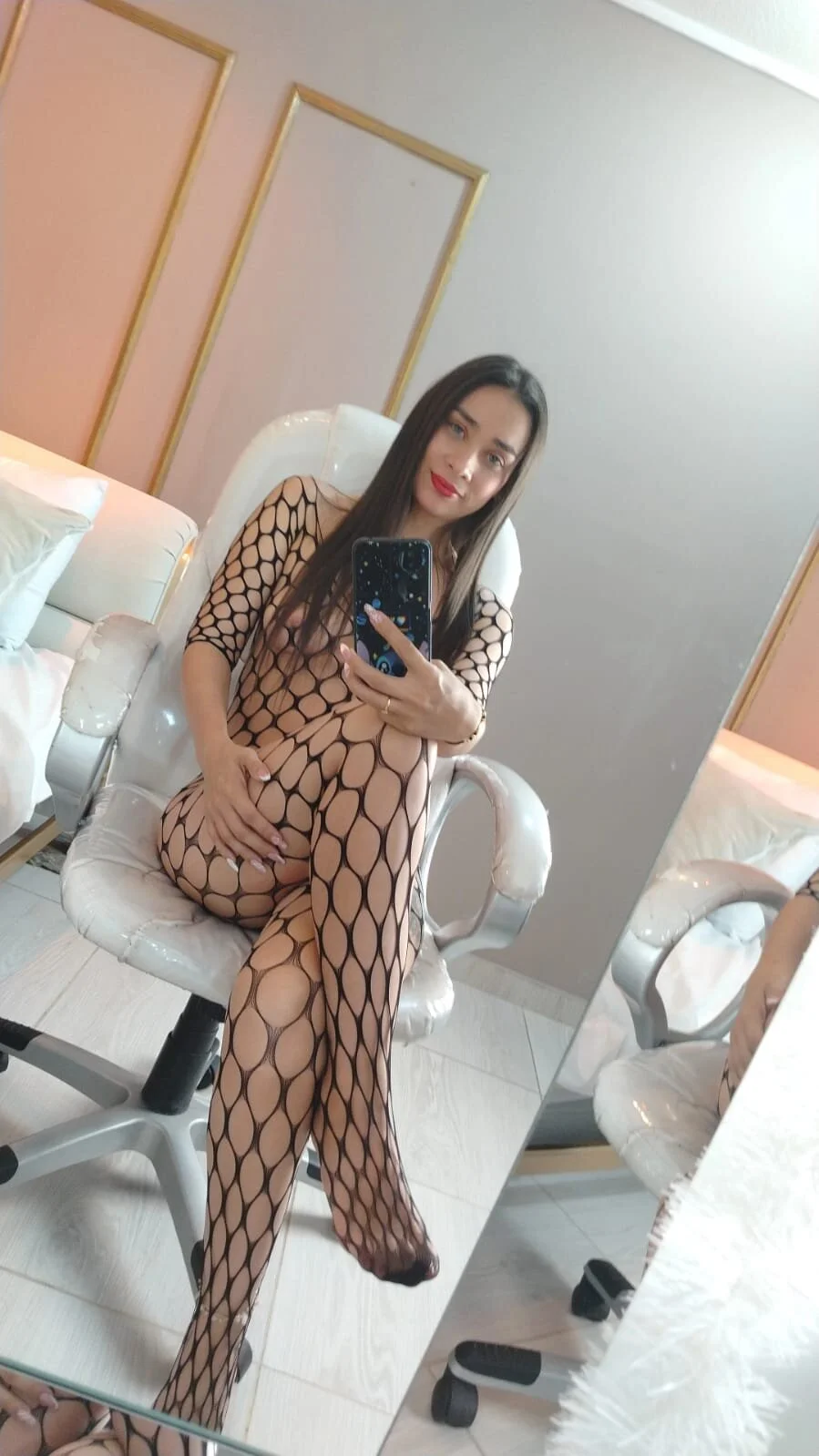 XXX Porn Photo of Nude NahimiThompson 18