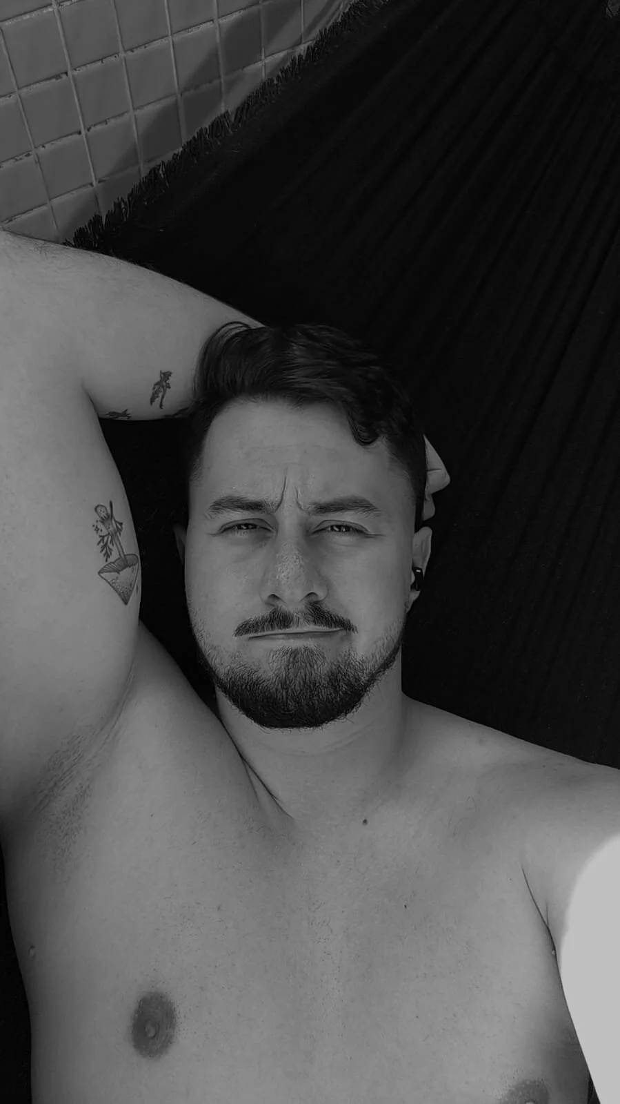 XXX Porn Photo of Nude cwbfetiche 2
