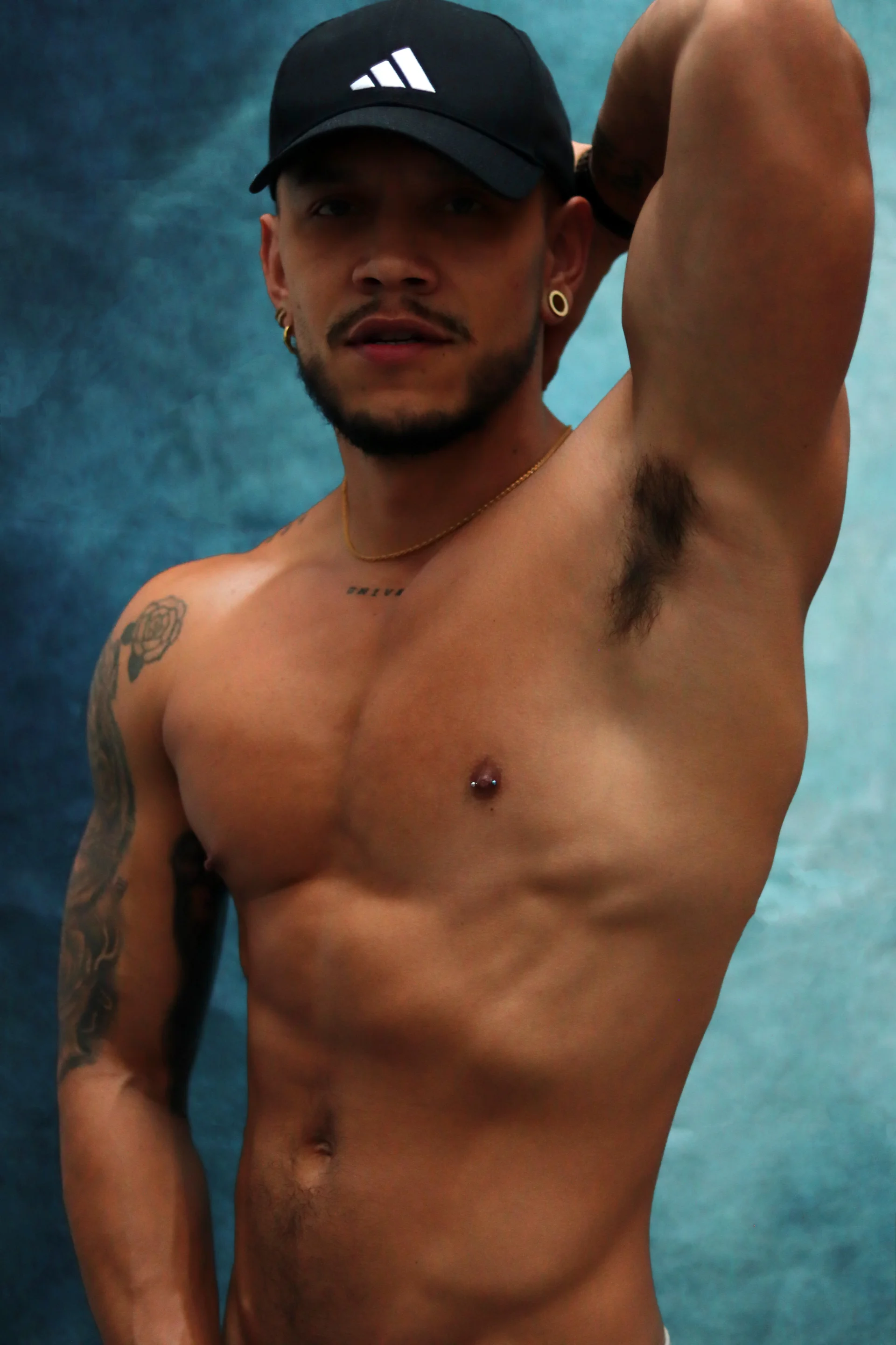 XXX Porn Photo of Nude ARON_TAYLER01 65