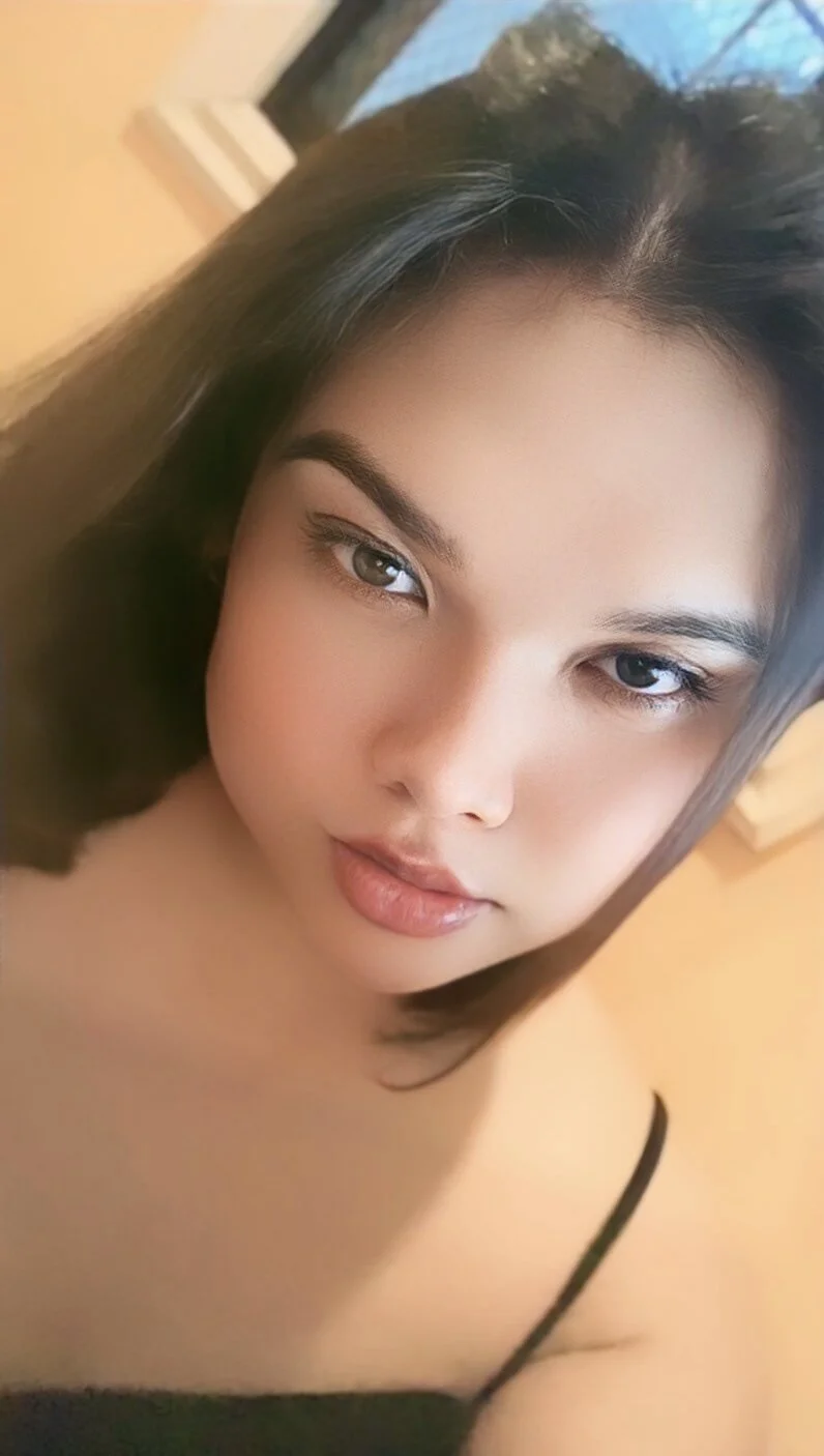 XXX Porn Photo of Nude Ellise_Hilton 19