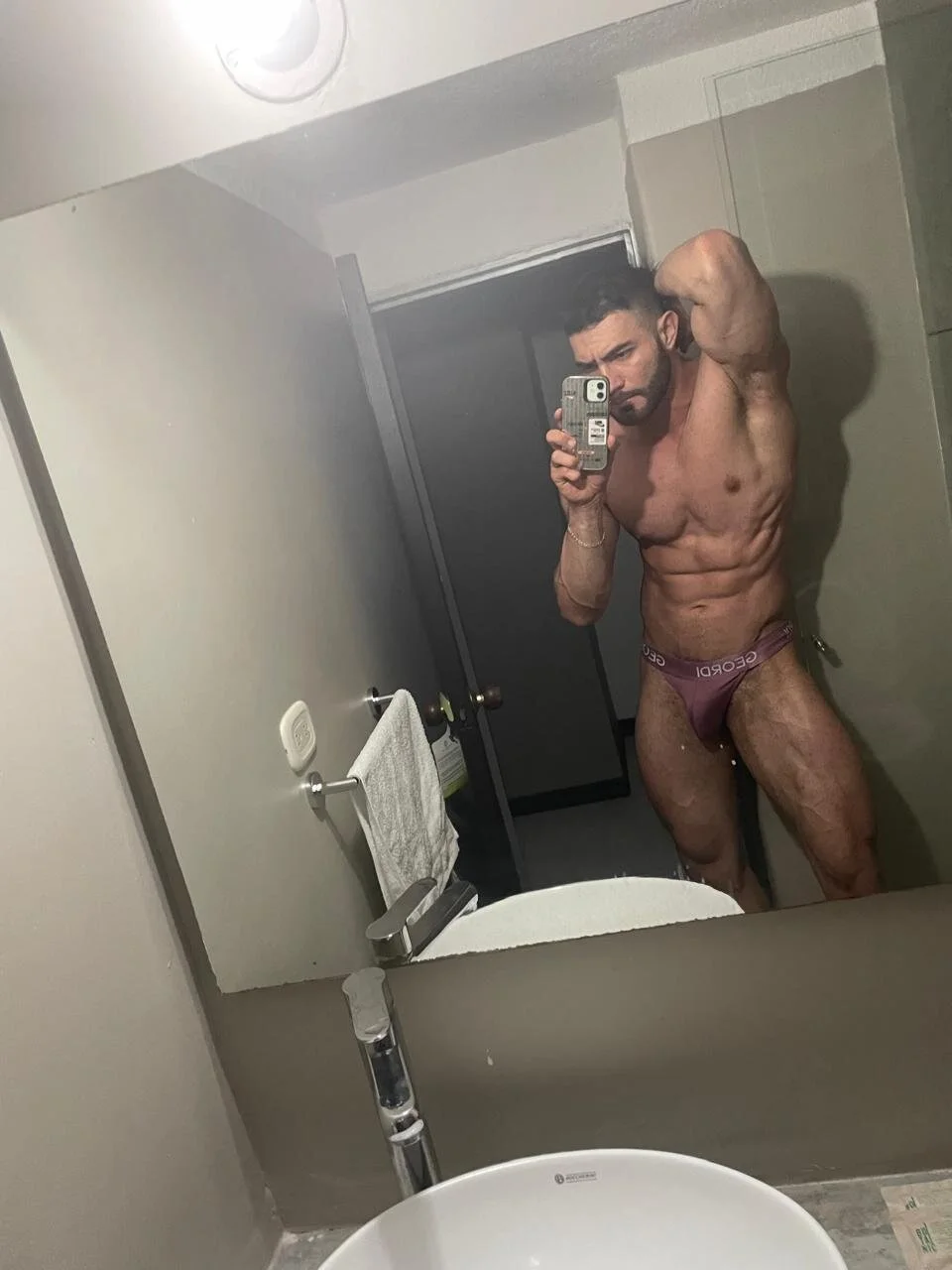XXX Porn Photo of Nude Austin_bolt 19