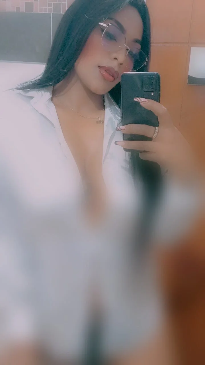 XXX Porn Photo of Nude AngelineHeet 20