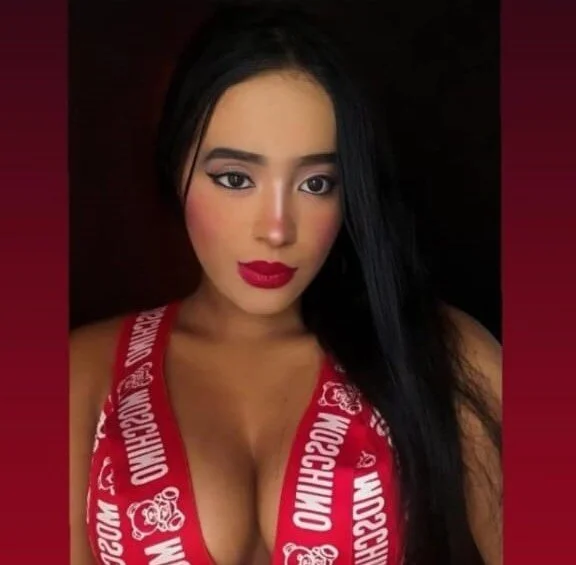 XXX Porn Photo of Nude Erika_Carolina_ 2
