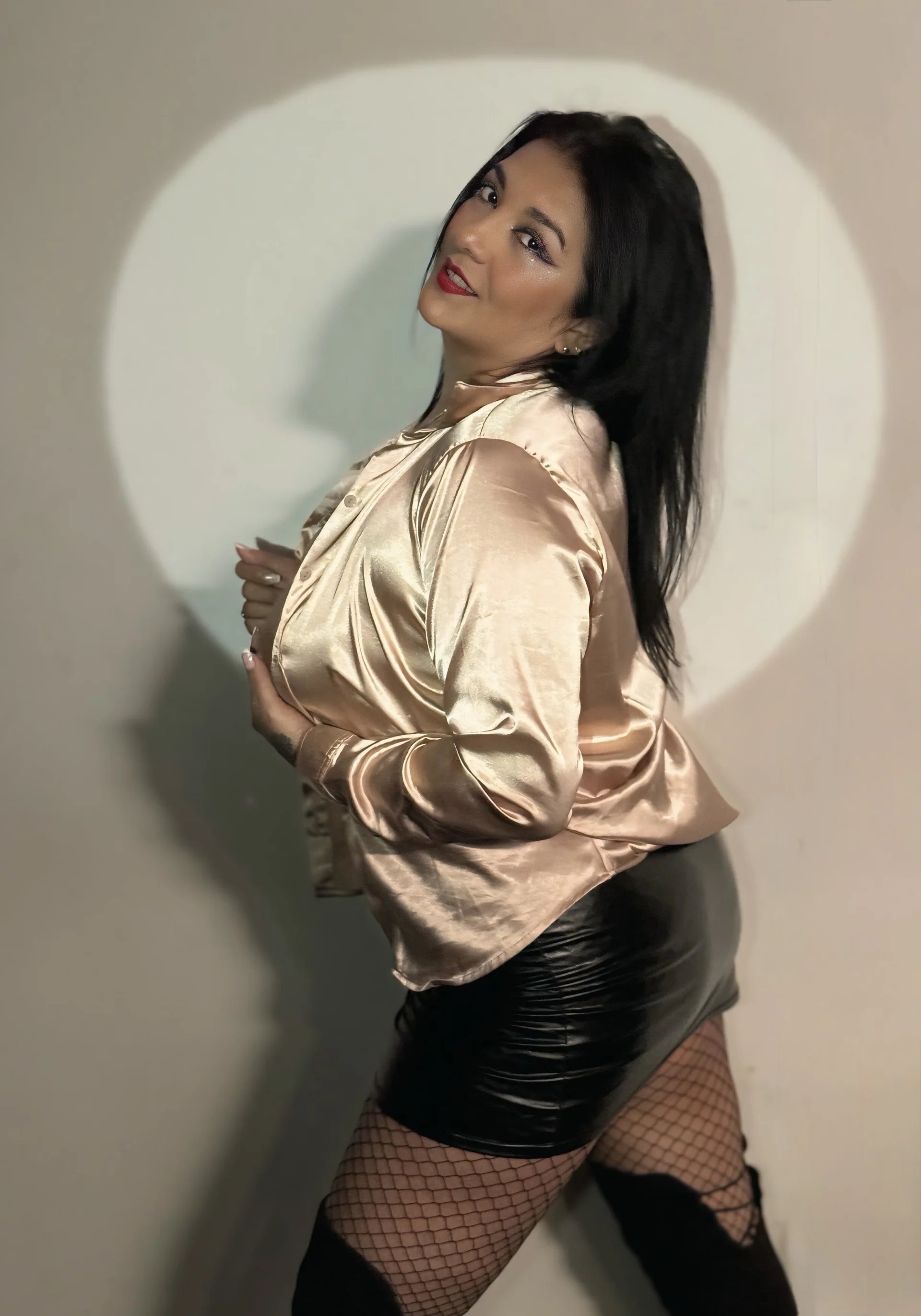 XXX Porn Photo of Nude selena_yourmilf 7