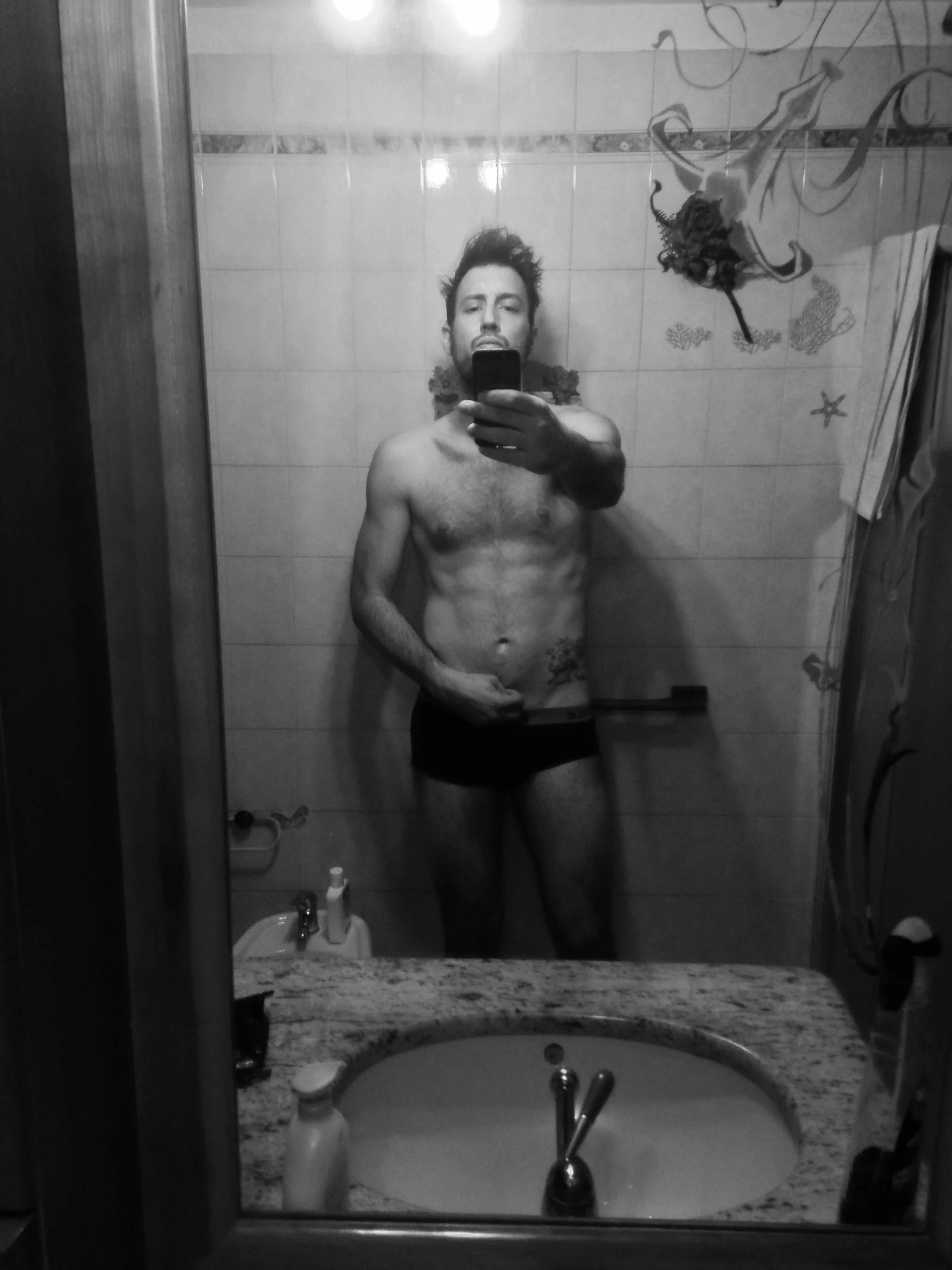 XXX Porn Photo of Nude dammituttotutto 3