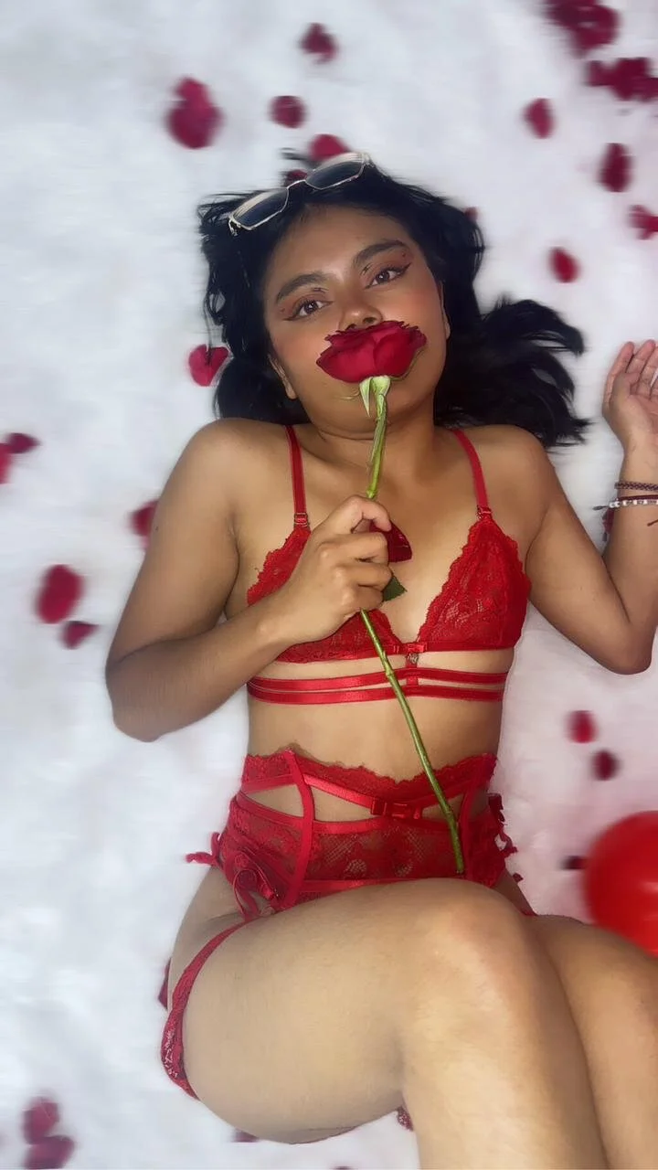 XXX Porn Photo of Nude luna_velveth 60