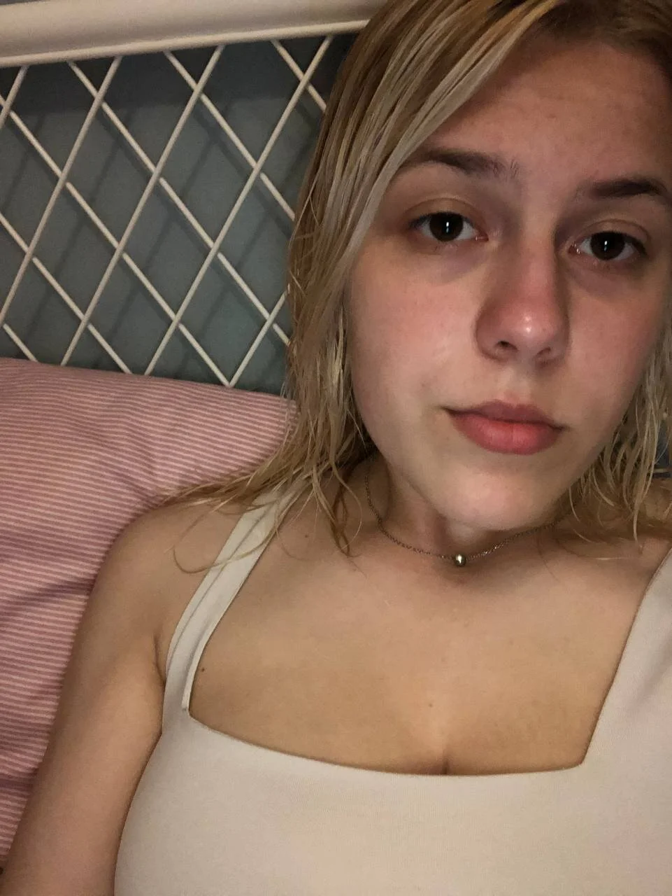 XXX Porn Photo of Nude PurplishCome 4