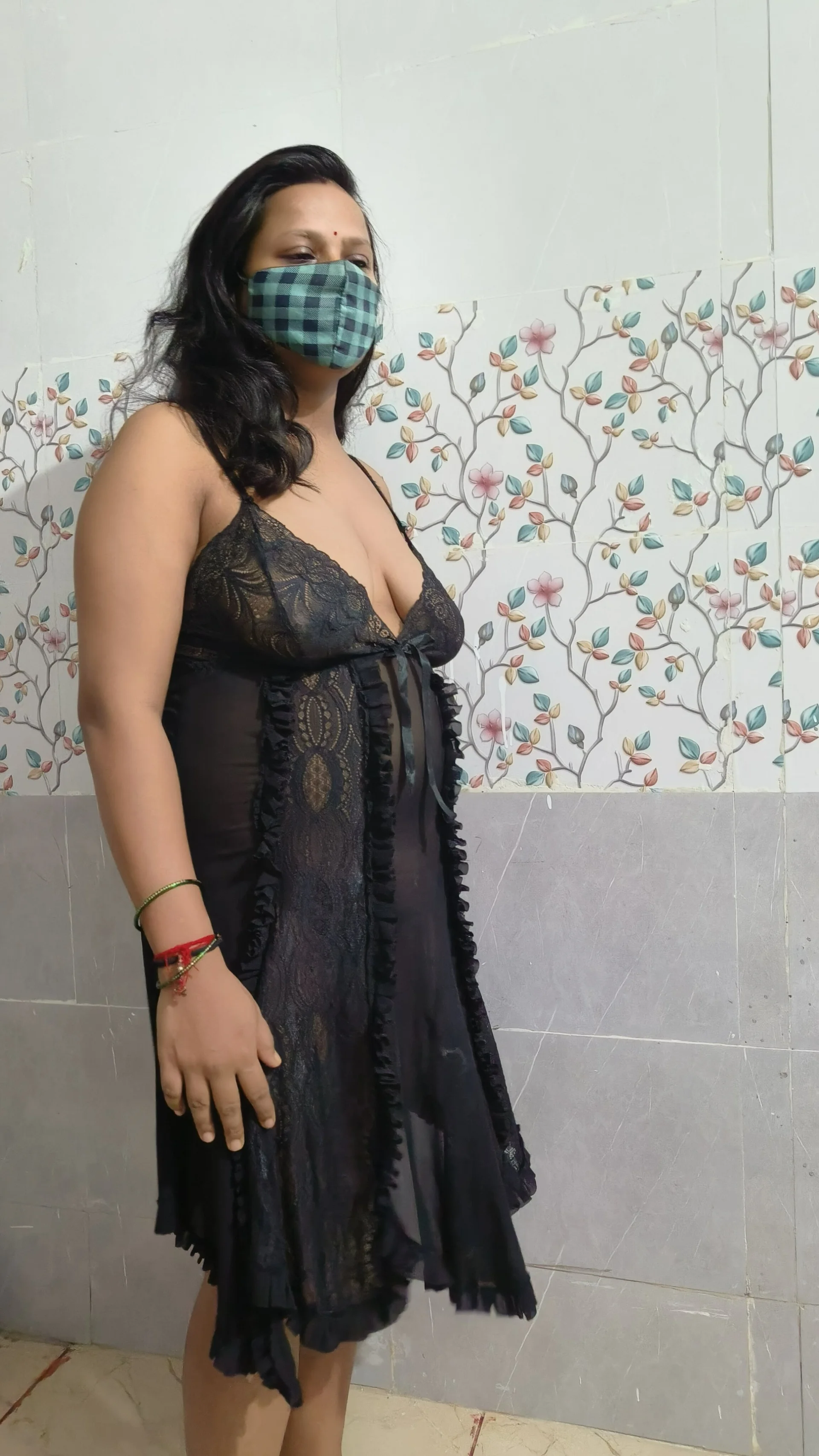 XXX Porn Photo of Nude shalubhabhi69 1