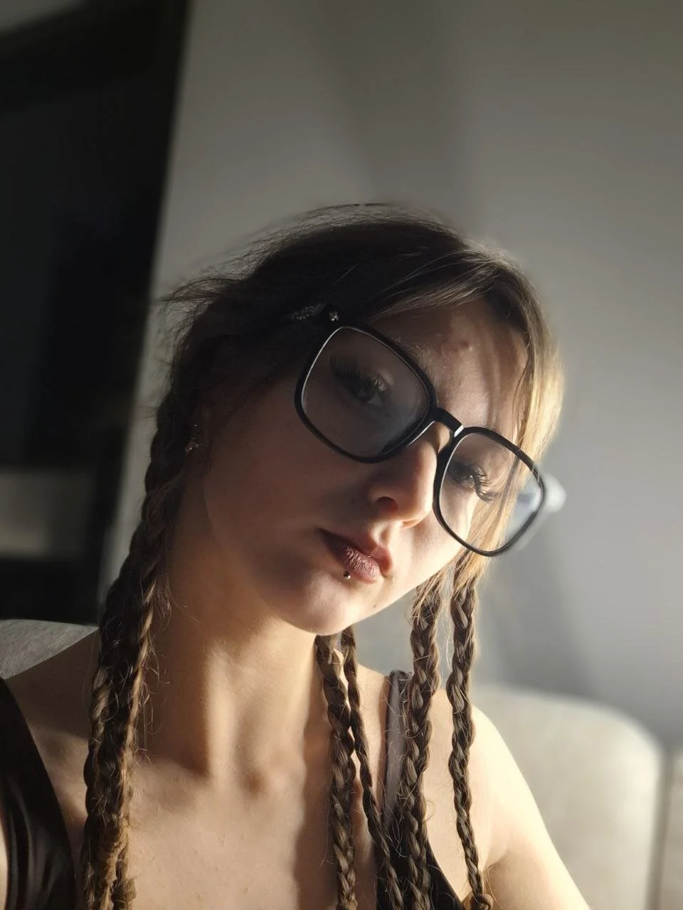 XXX Porn Photo of Nude DongMolt 327