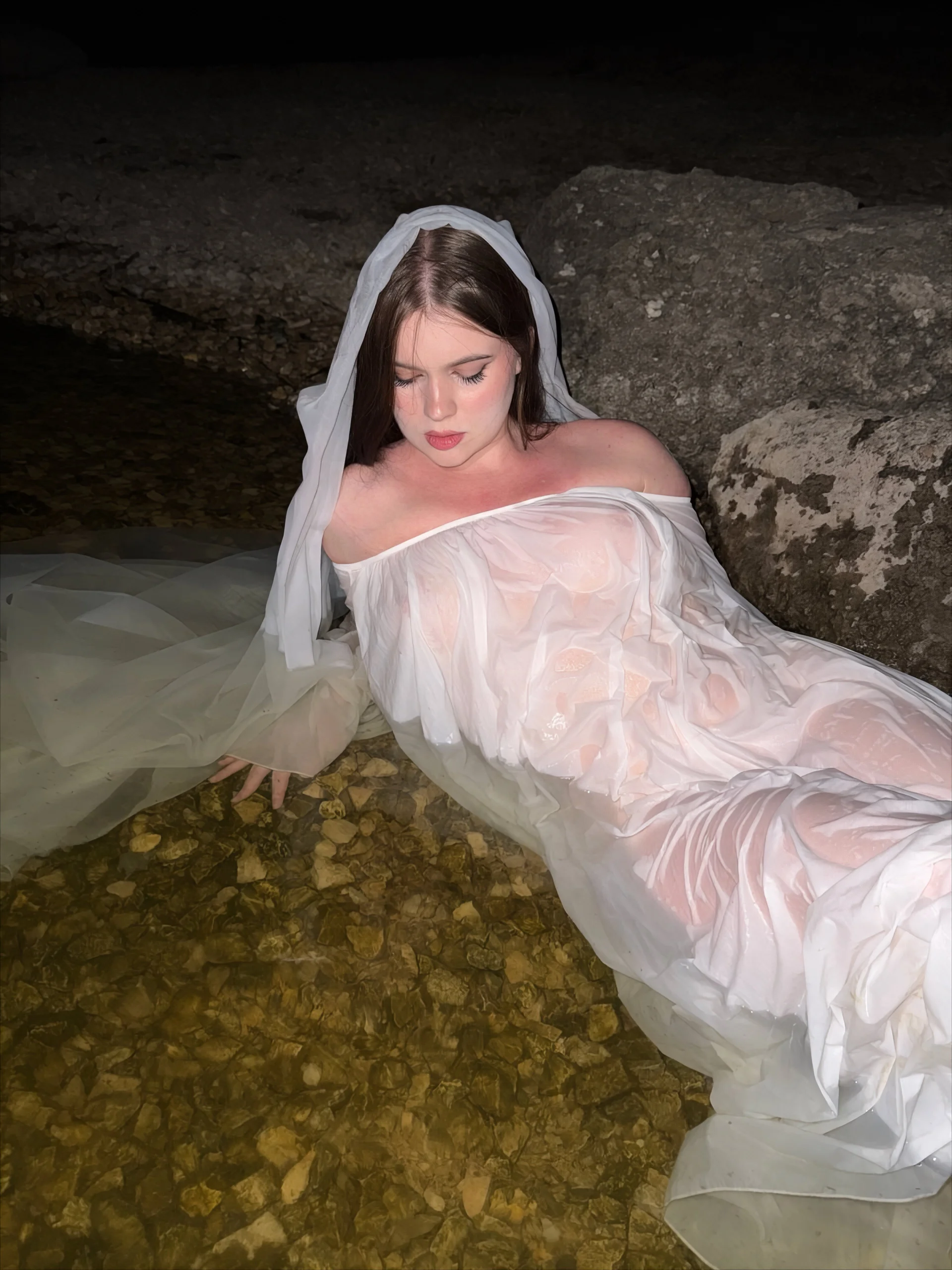 XXX Porn Photo of Nude AlexaButttler 11