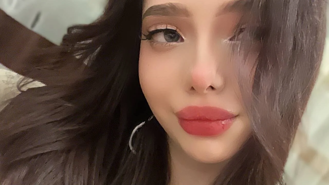 XXX Porn Photo of Nude _xna_ 4