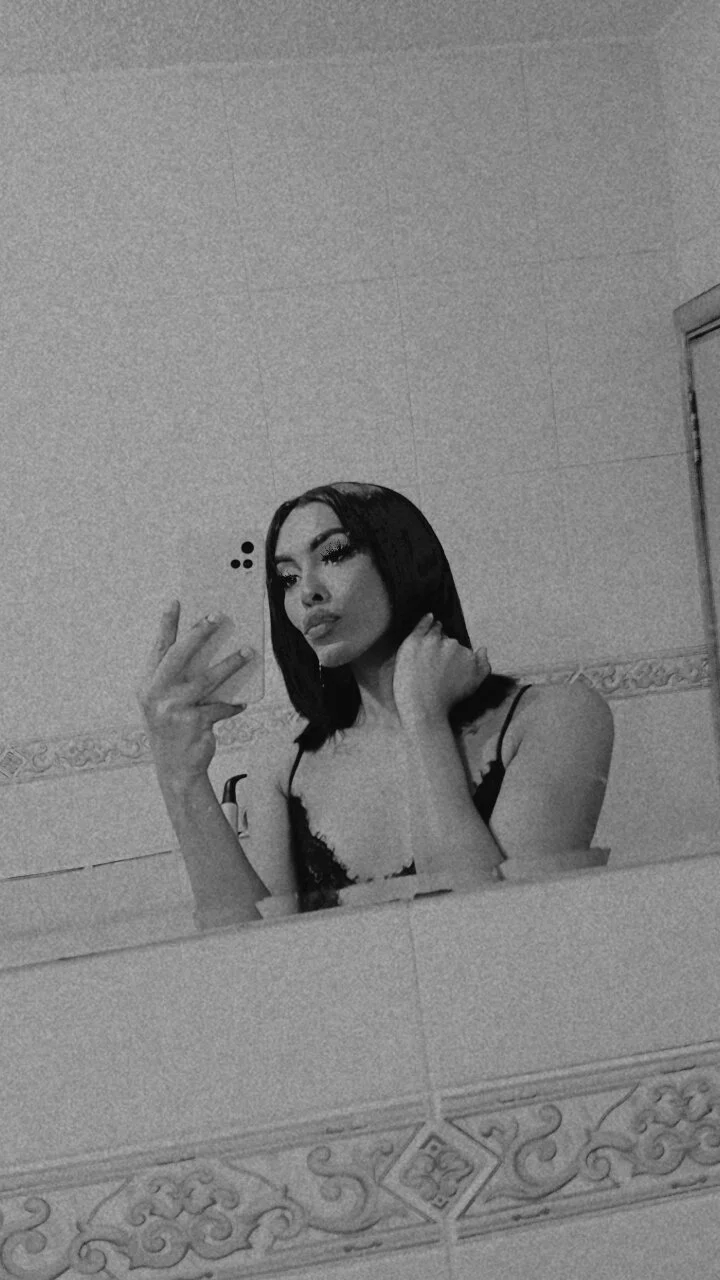 XXX Porn Photo of Nude CoralineSweett 36