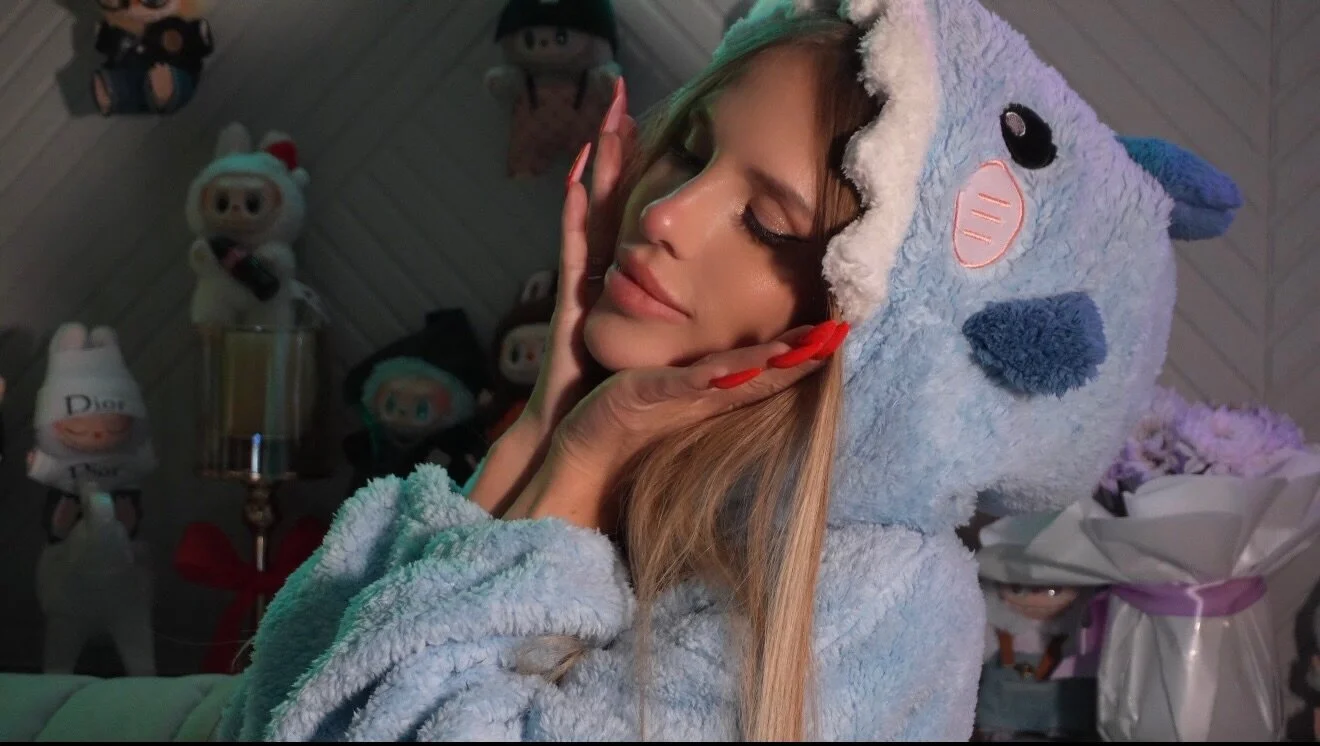 XXX Porn Photo of Nude Alvuwkaa 12
