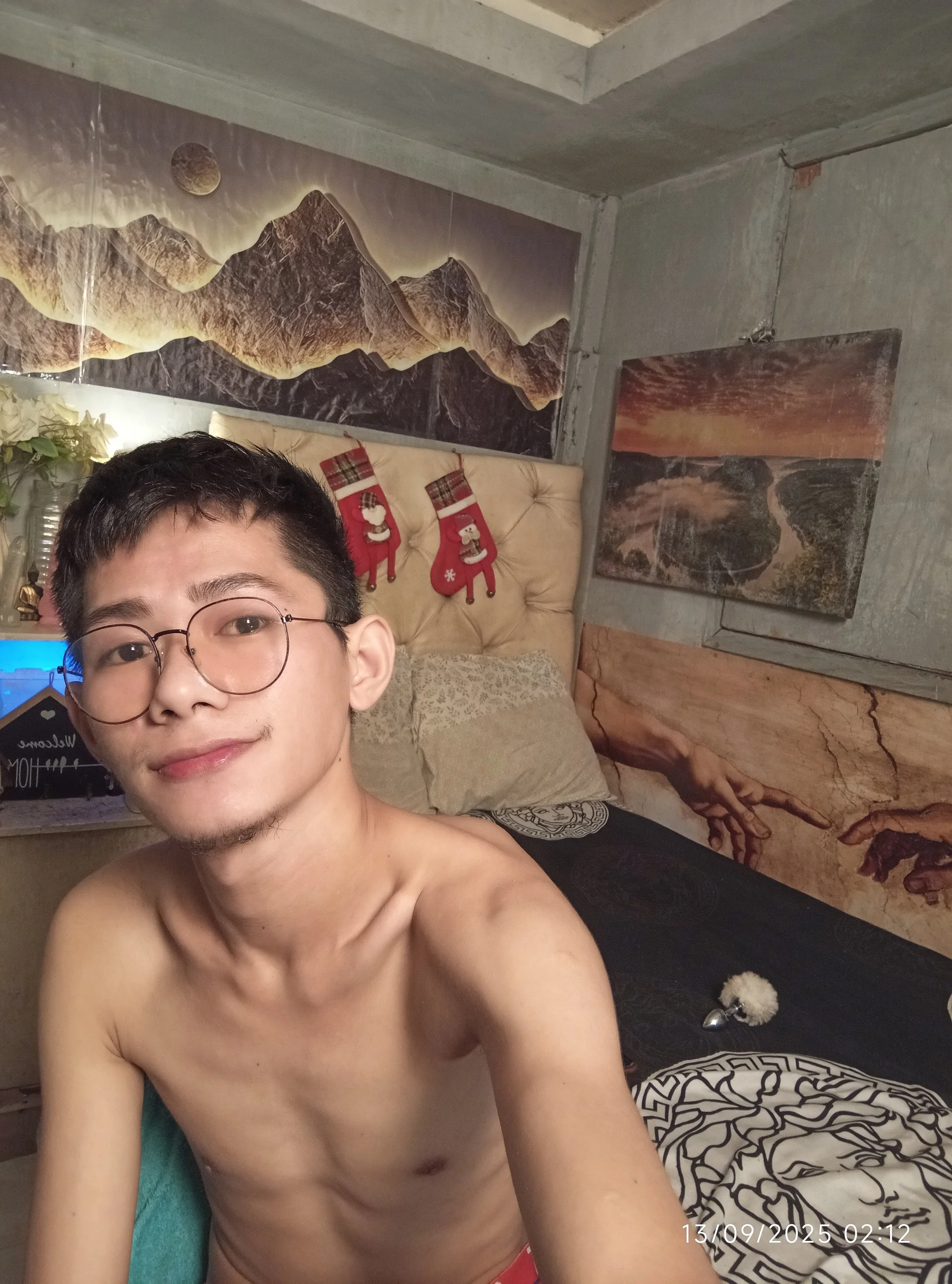 XXX Porn Photo of Nude Jemjem69_SkinnyAsian 5