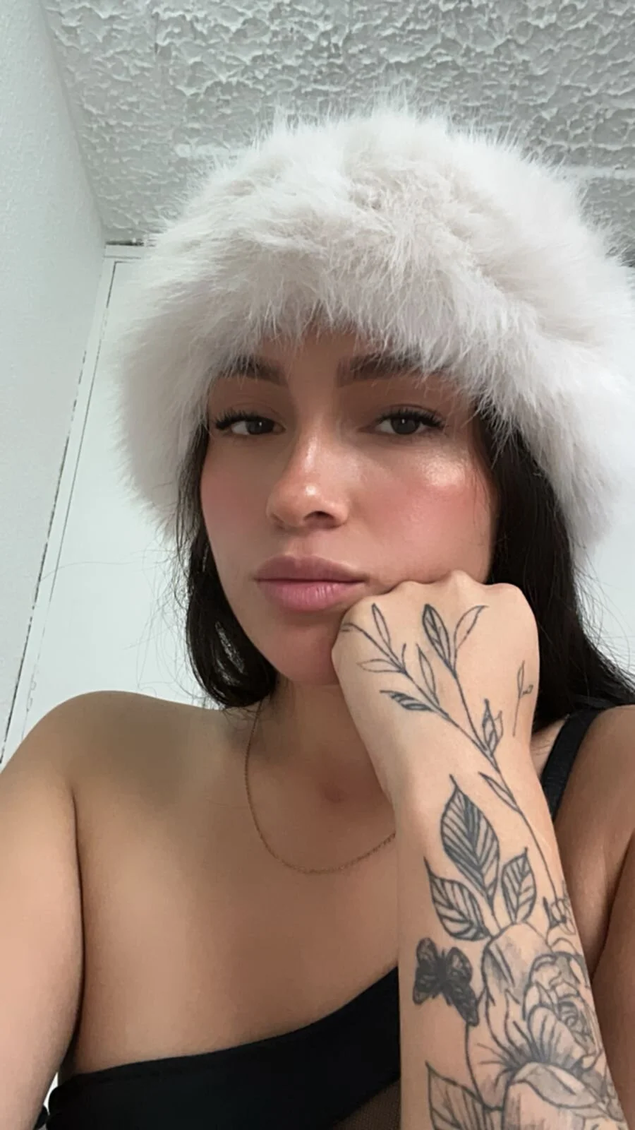 XXX Porn Photo of Nude Alyha_Cortes 22