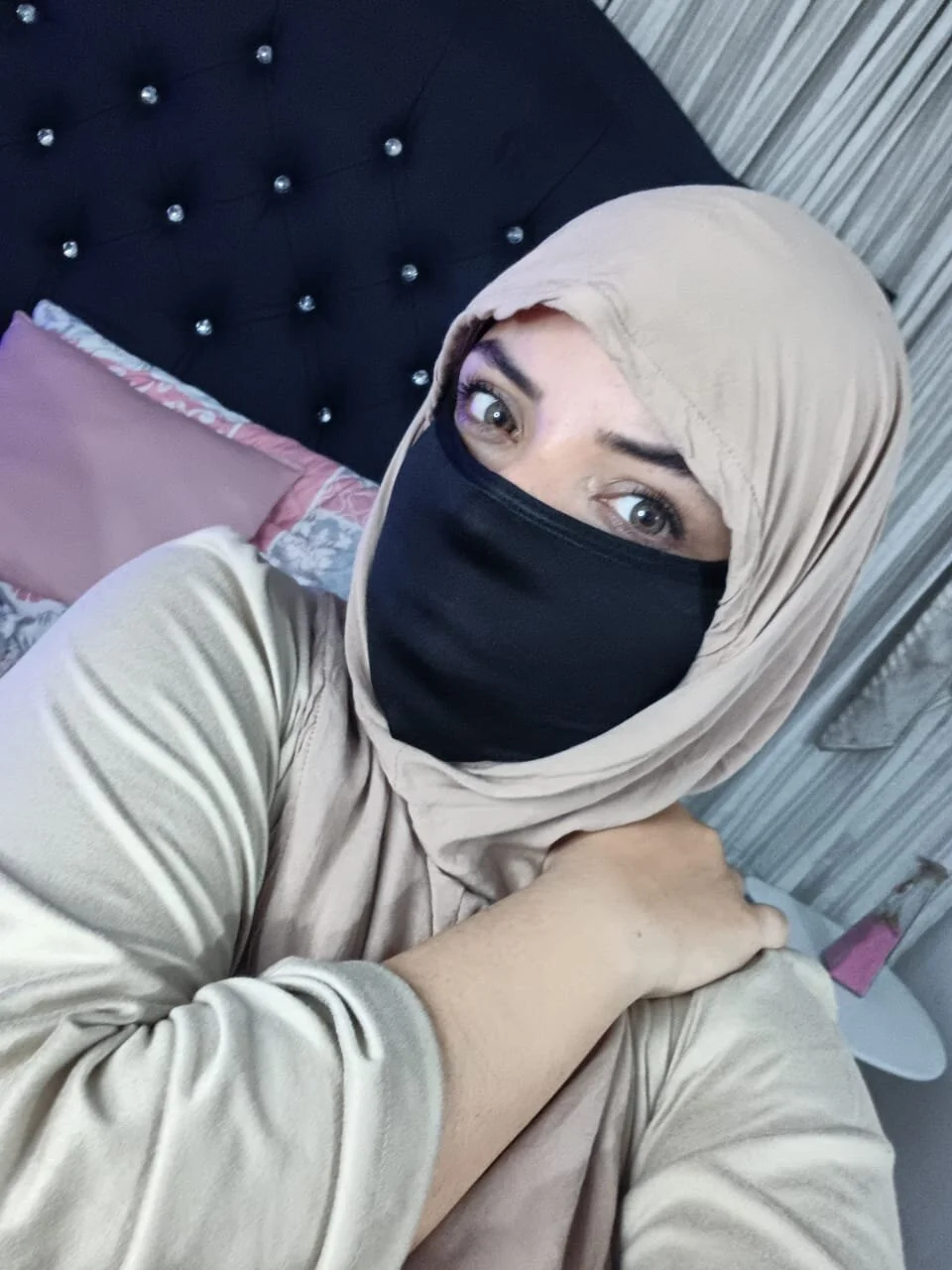 XXX Porn Photo of Nude Uzra_hayed 13