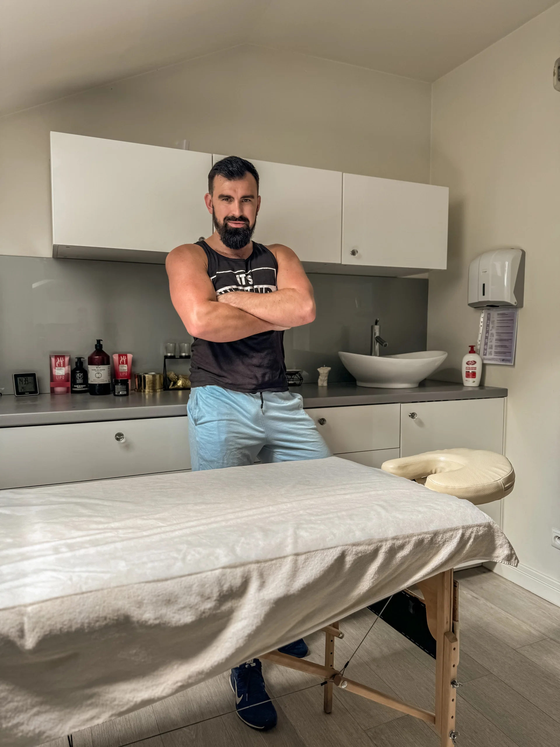 XXX Porn Photo of Nude Oilking66 1