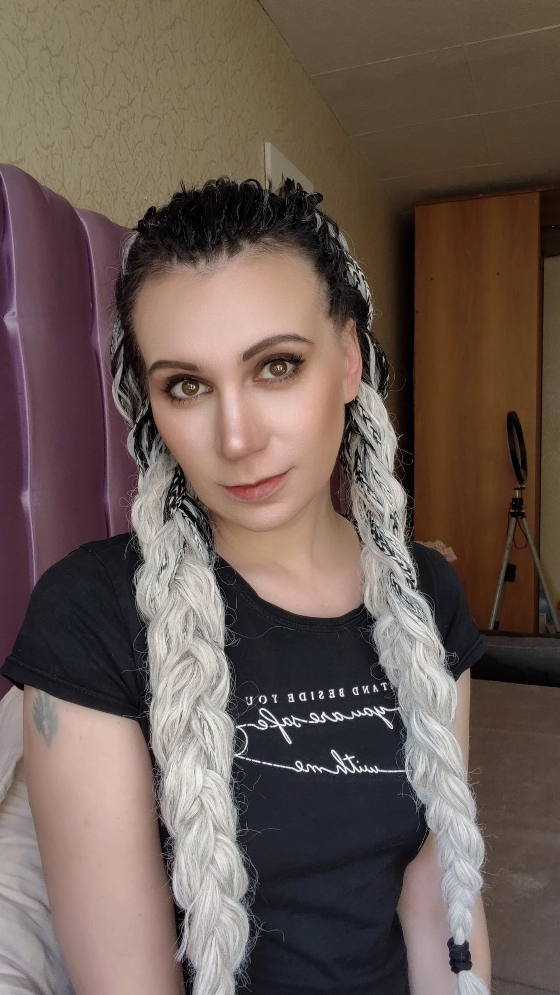 XXX Porn Photo of Nude Cristall_Avyy 12