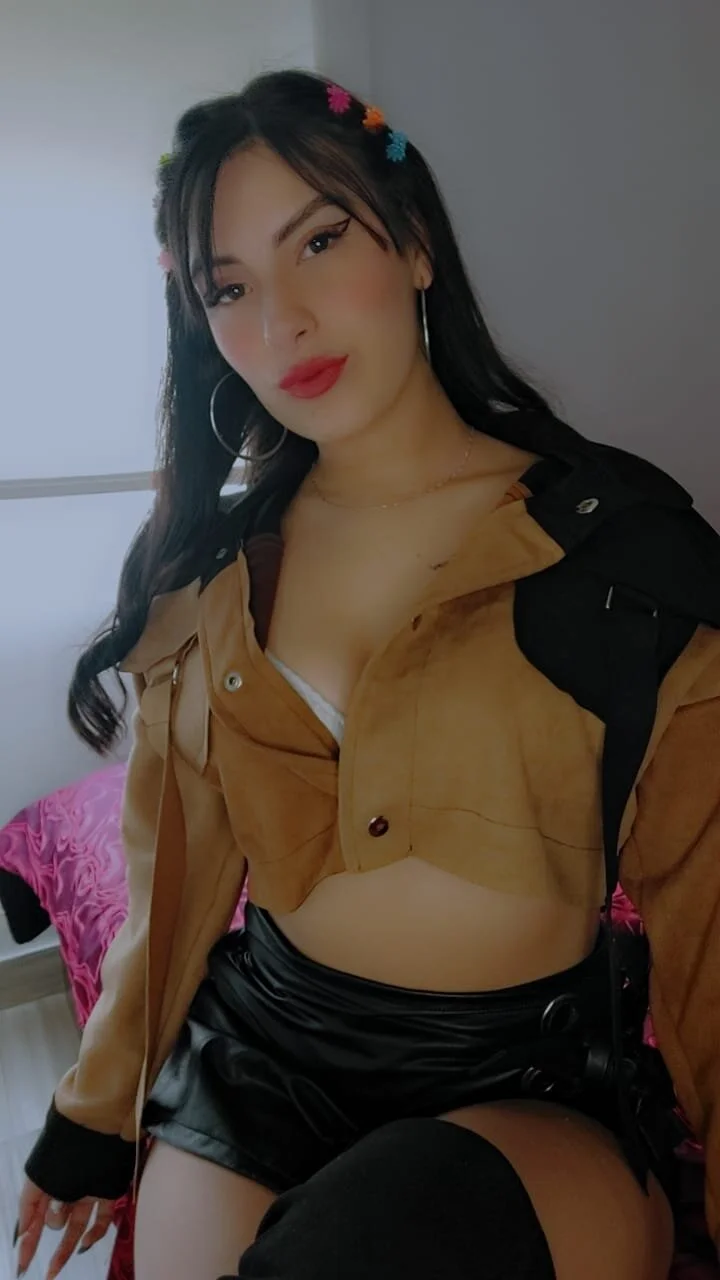 XXX Porn Photo of Nude LucianaTomson 9