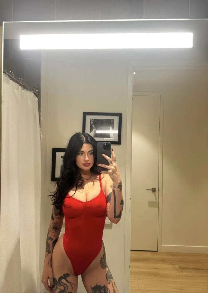 XXX Porn Photo of Nude devingodsin 8