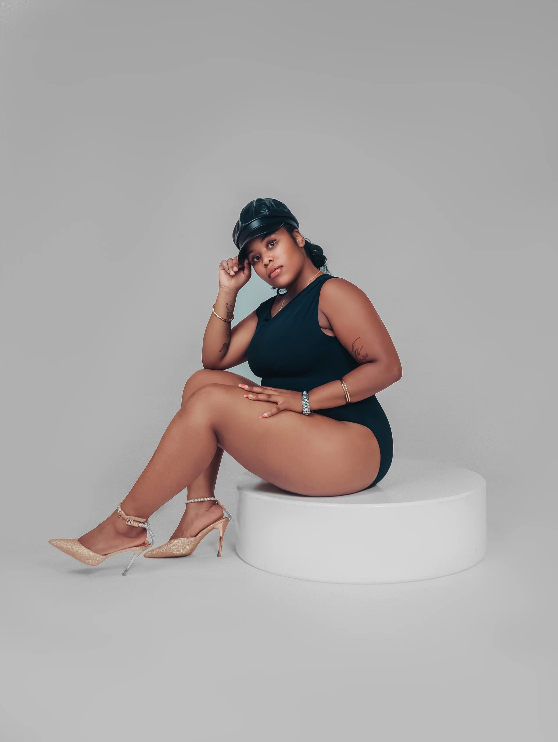 XXX Porn Photo of Nude ThickPalesa 4