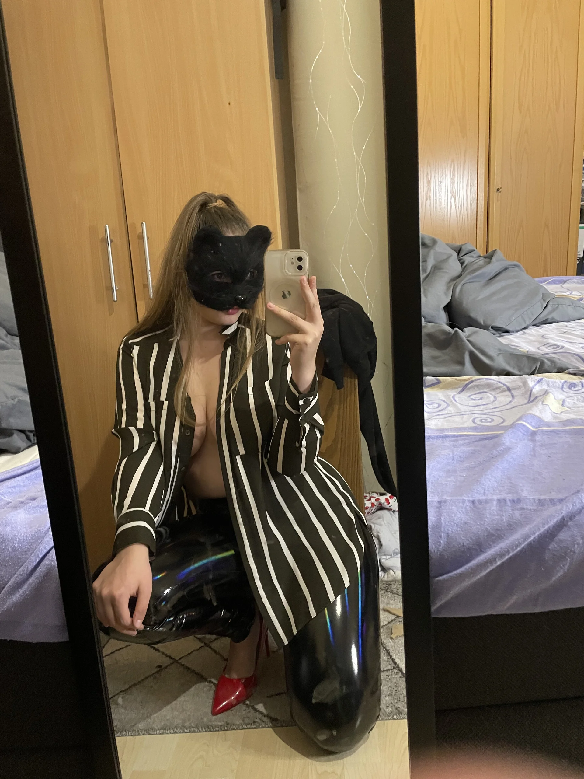 XXX Porn Photo of Nude Lucy_Blossem 27