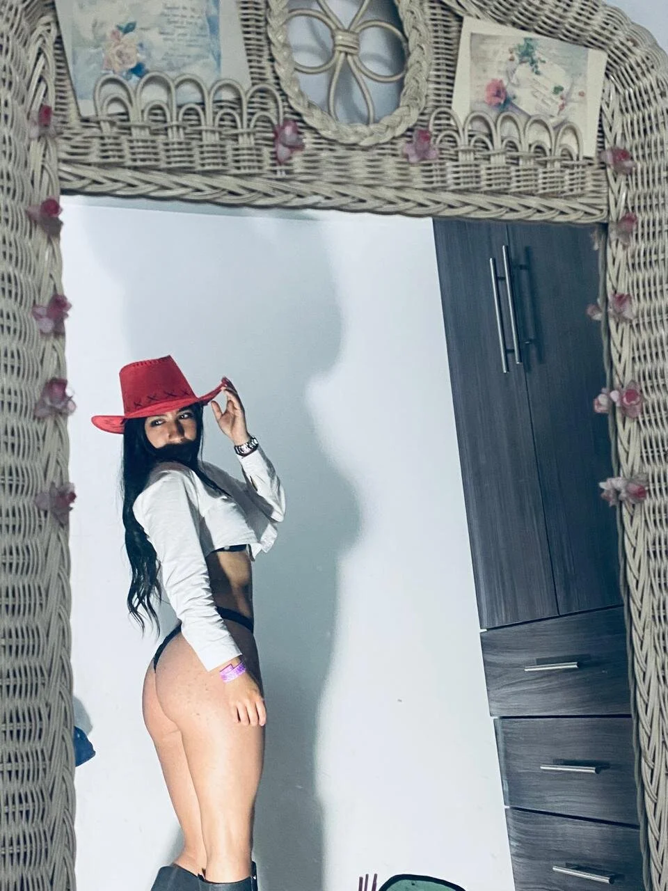 XXX Porn Photo of Nude Kinky__couplee 5