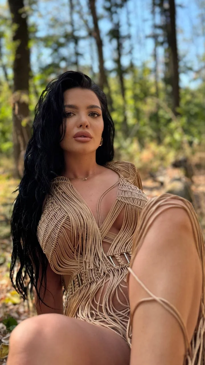XXX Porn Photo of Nude TheMaddisonShow_ 16