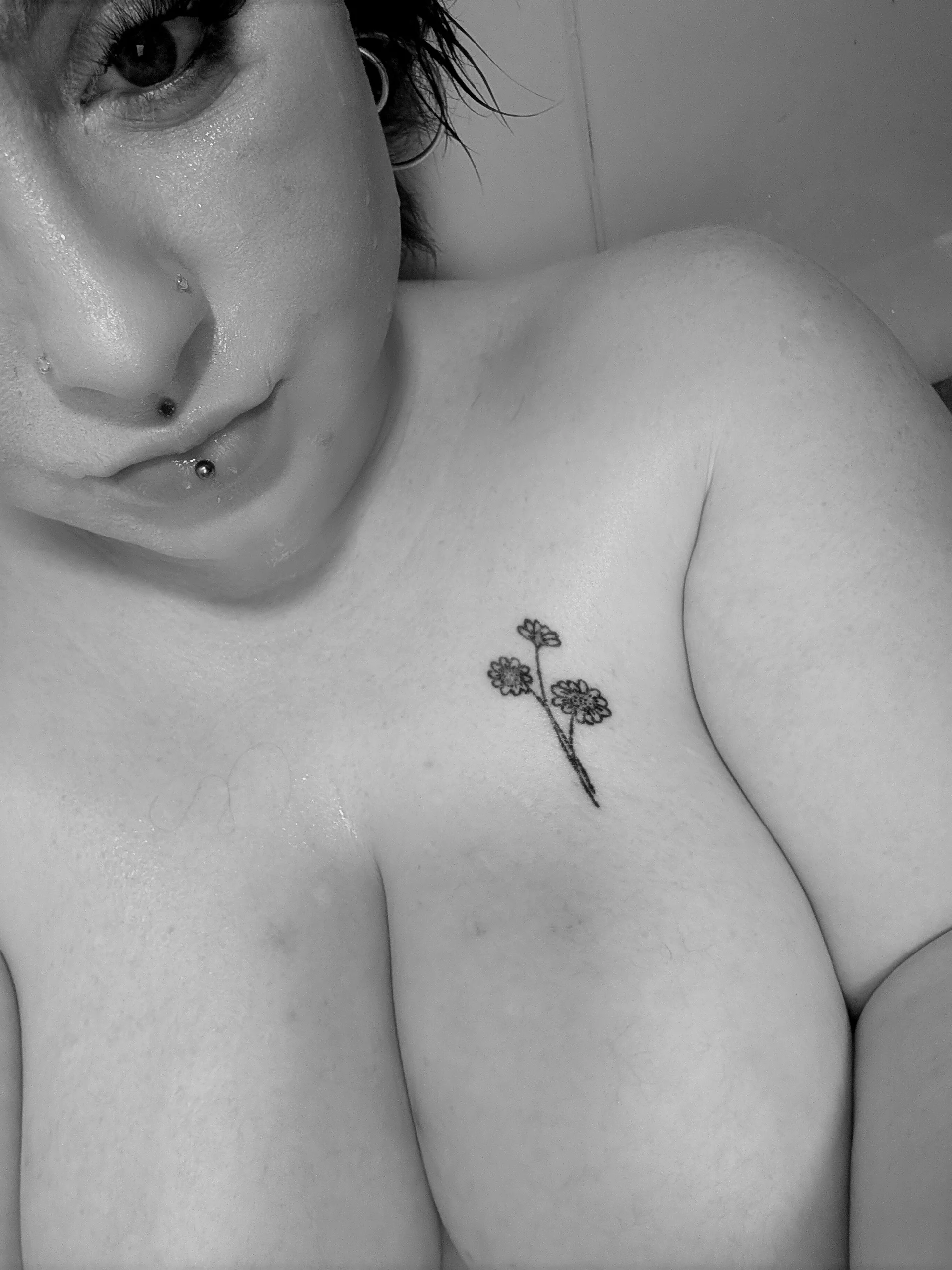 XXX Porn Photo of Nude SubmissiveNicole 8