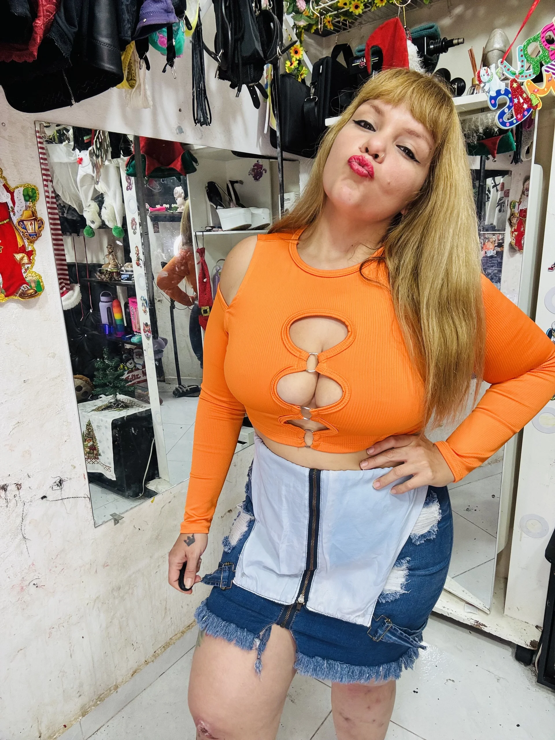 XXX Porn Photo of Nude allsson_queen 61