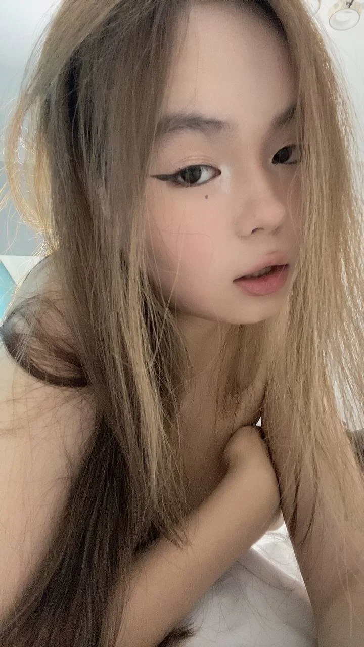 XXX Porn Photo of Nude koyoomi 2