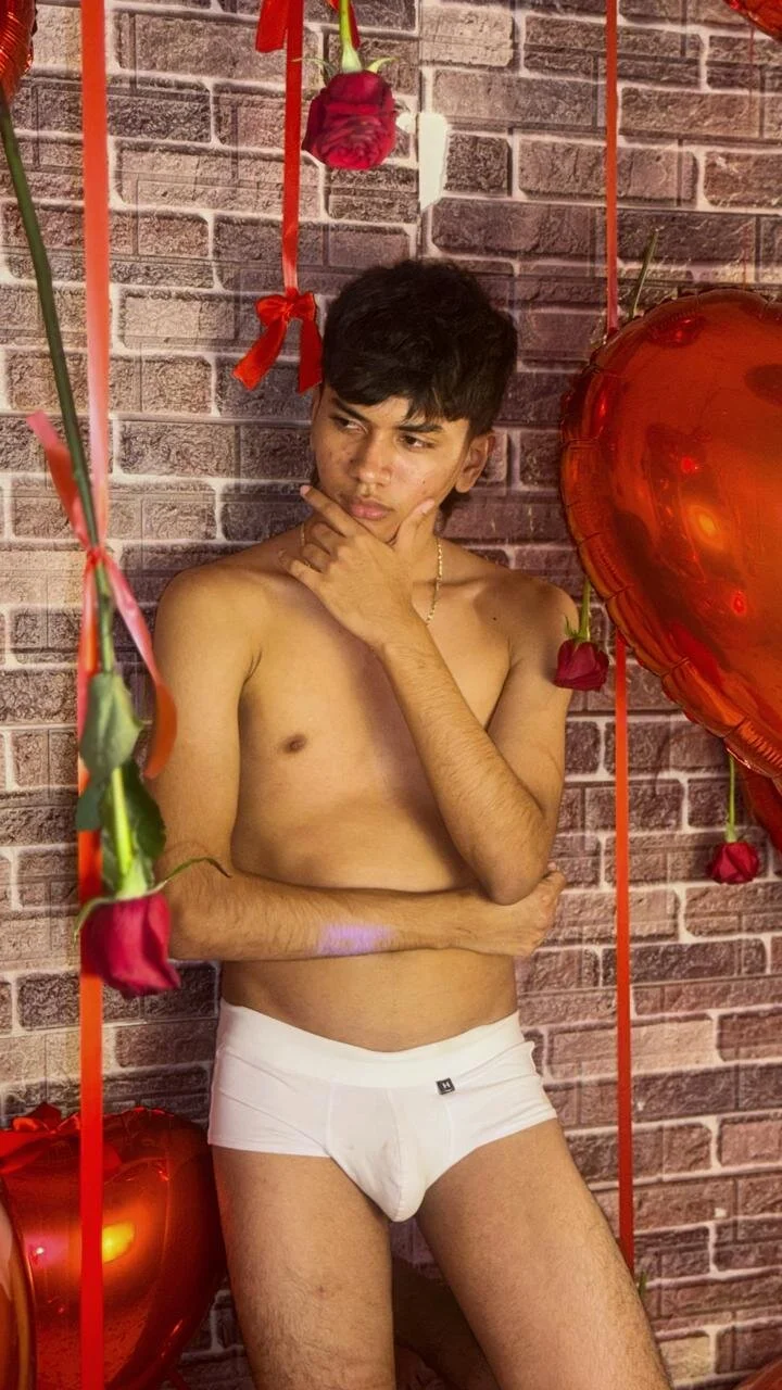 XXX Porn Photo of Nude markbowie 37