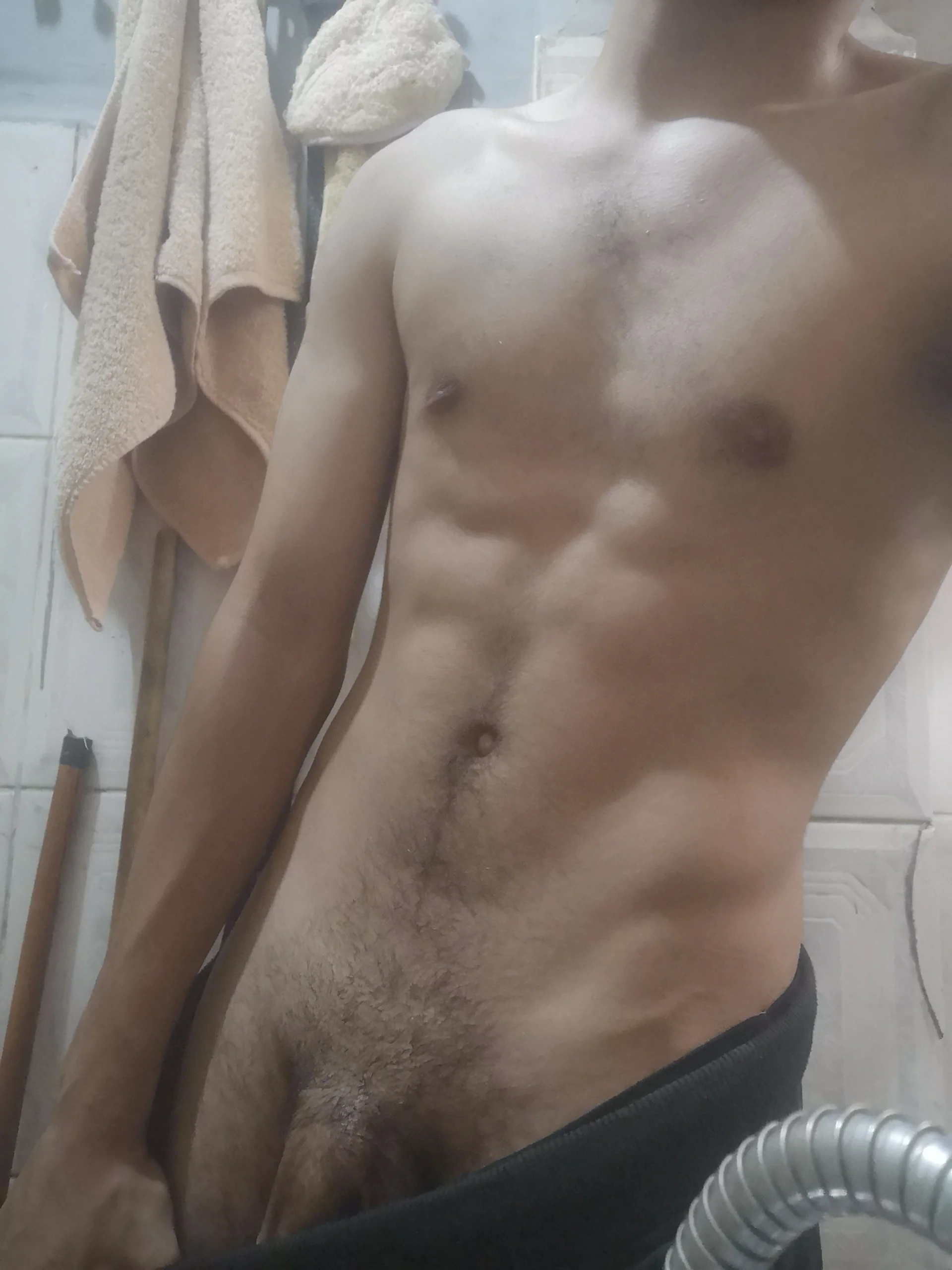 XXX Porn Photo of Nude Luxuryboyy0 7