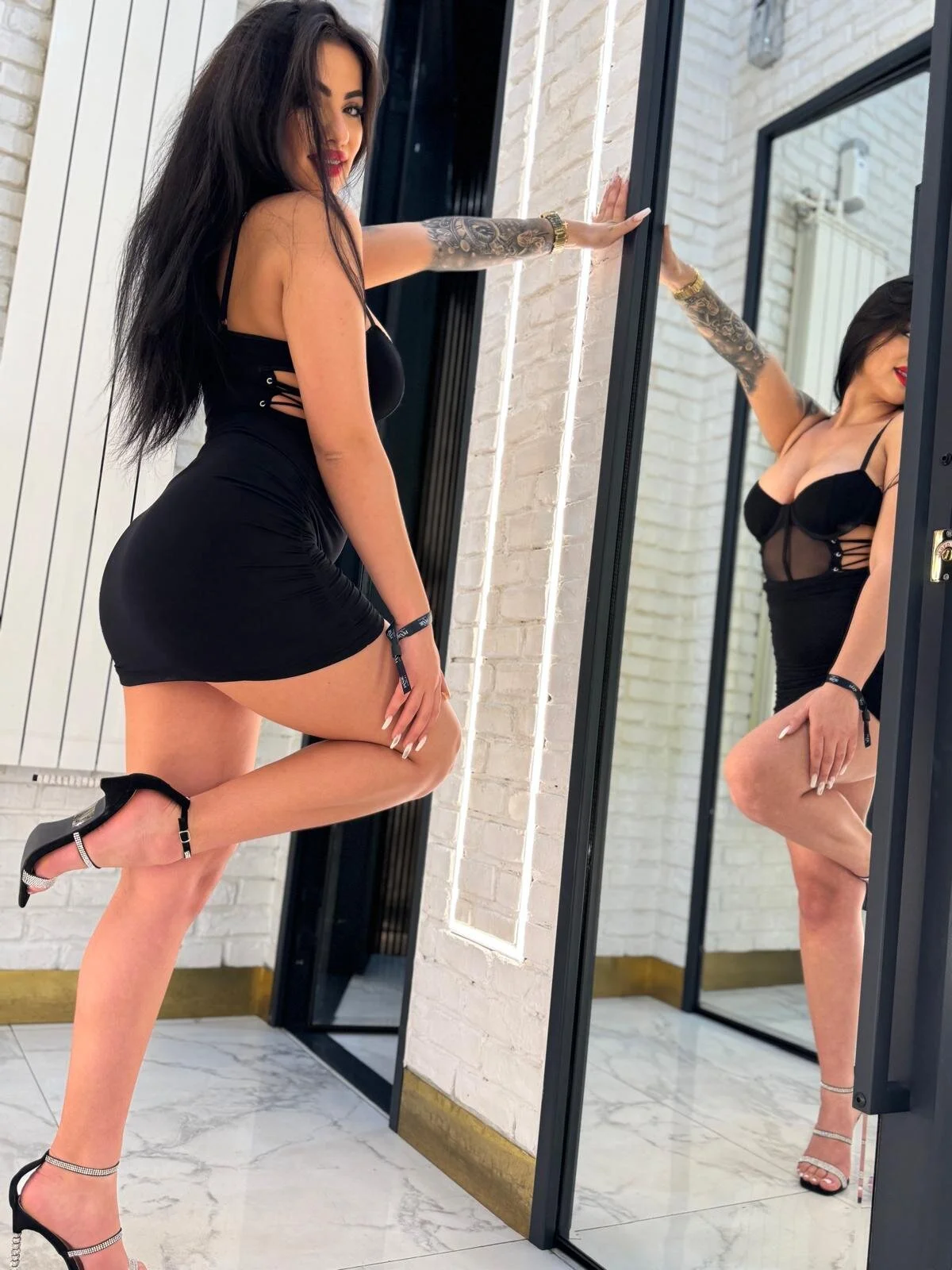 XXX Porn Photo of Nude tina_kart3r 5