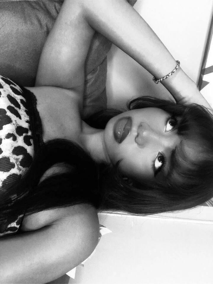 XXX Porn Photo of Nude Gigi_Strawberry 6