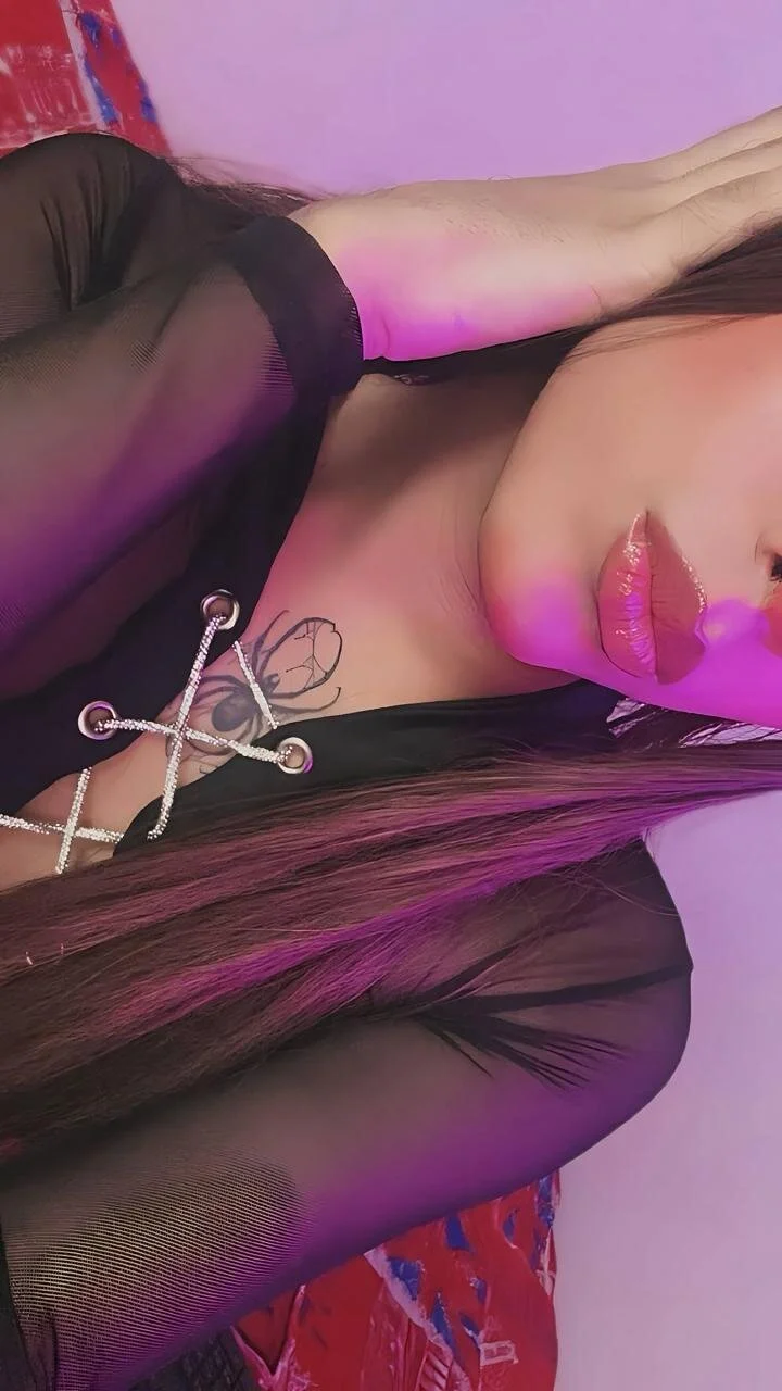 XXX Porn Photo of Nude Mia_Blossoml__ 21