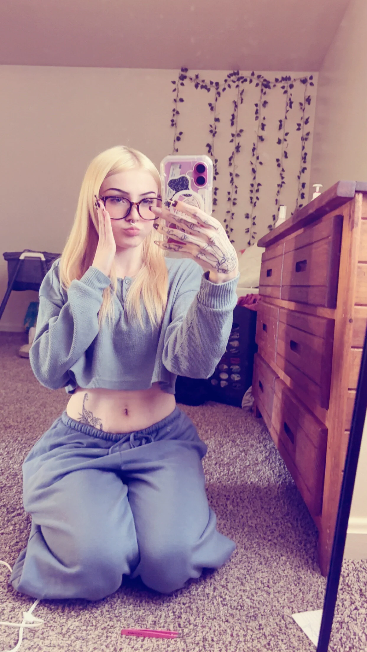 XXX Porn Photo of Nude livlaughlovelif3 4