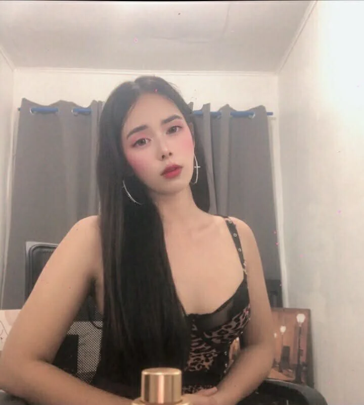 XXX Porn Photo of Nude Penelope_Morphy 2
