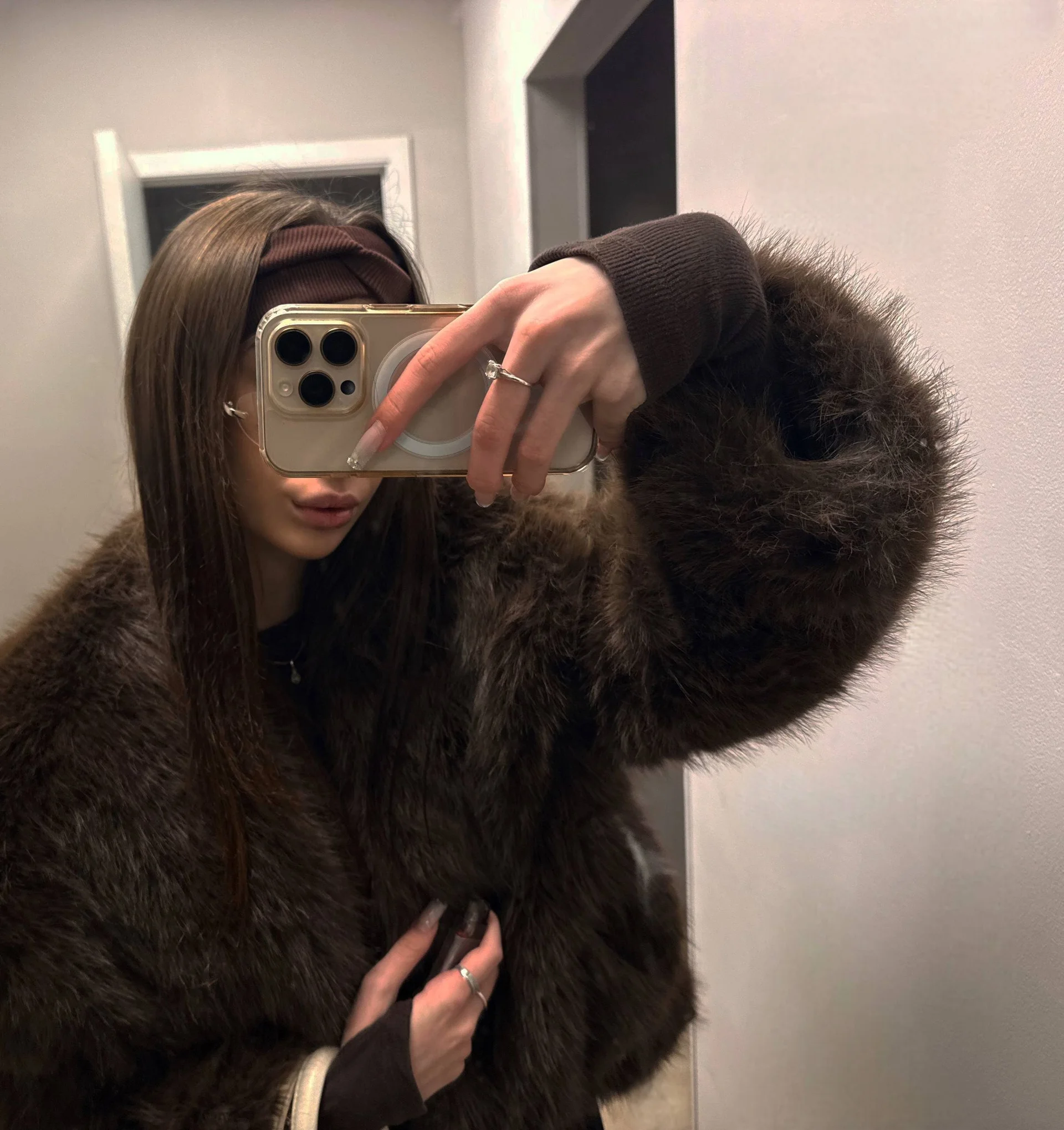 XXX Porn Photo of Nude Alice_Princesz 6