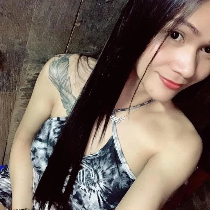 XXX Porn Photo of Nude MonstrousCockDiva 4