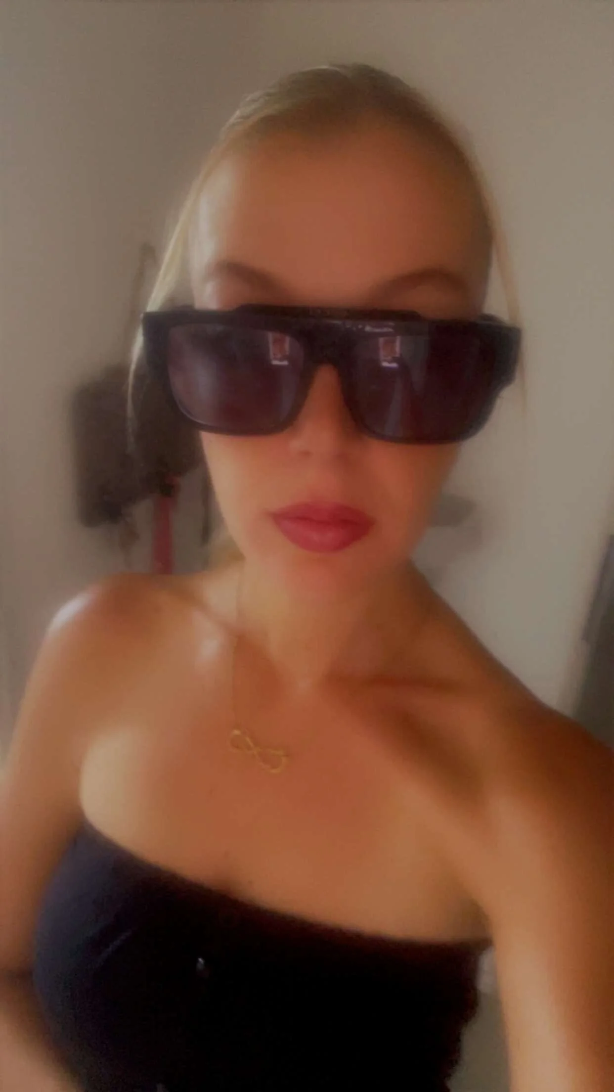 XXX Porn Photo of Nude ophelilove69 4