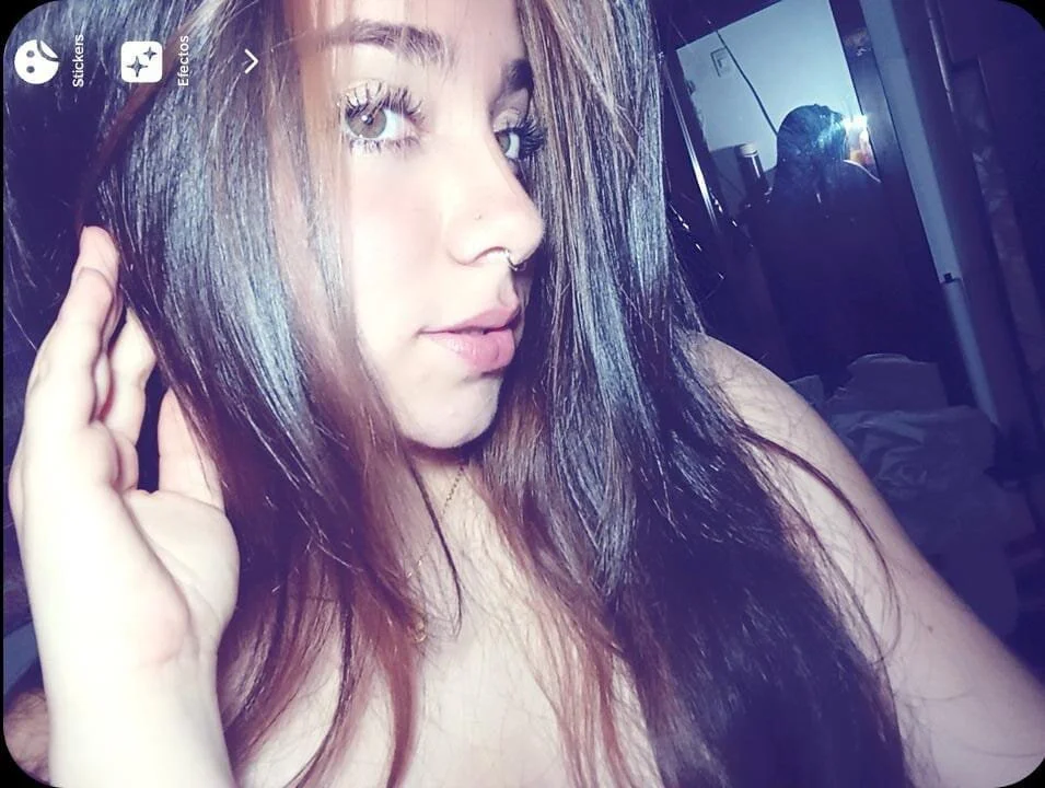 XXX Porn Photo of Nude emily__r_ 2