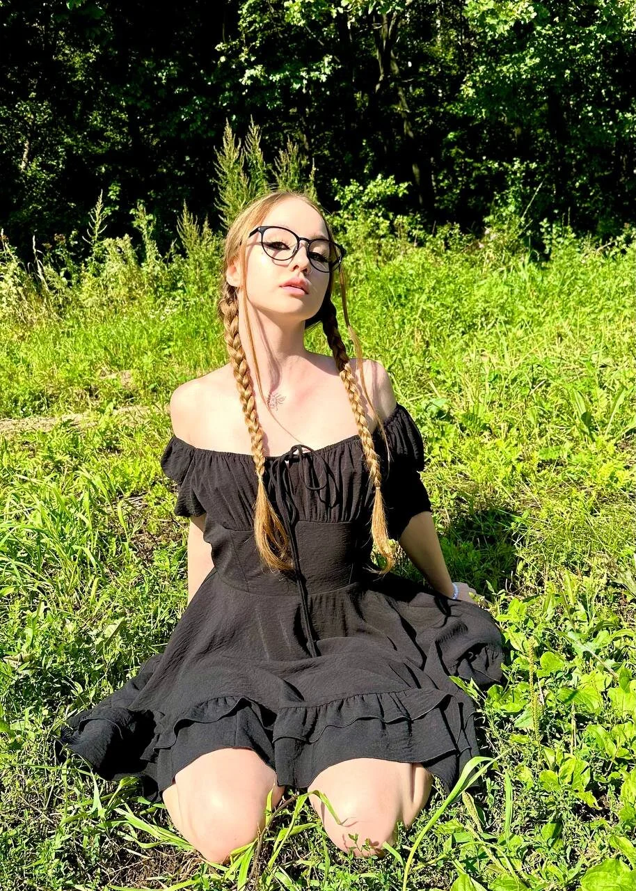 XXX Porn Photo of Nude DorothyGilbert1 99