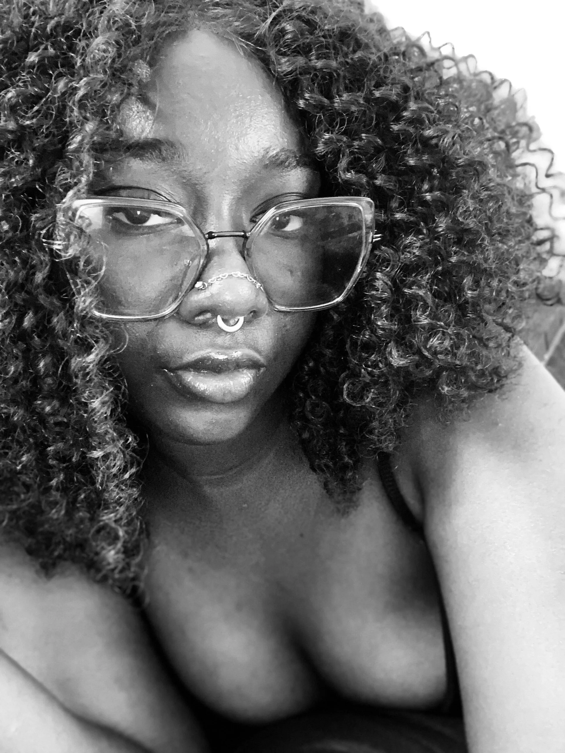 XXX Porn Photo of Nude ZahhyFrequency 16