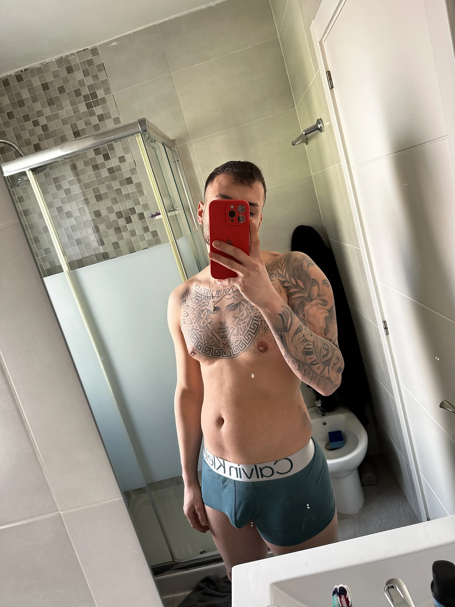 XXX Porn Photo of Nude Roosen_1998 3