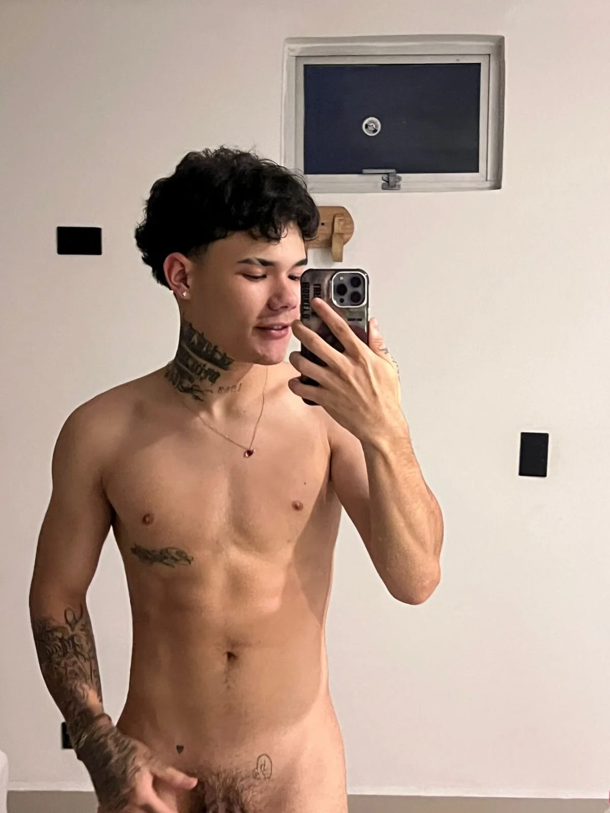 XXX Porn Photo of Nude Ace_Sevenn 4