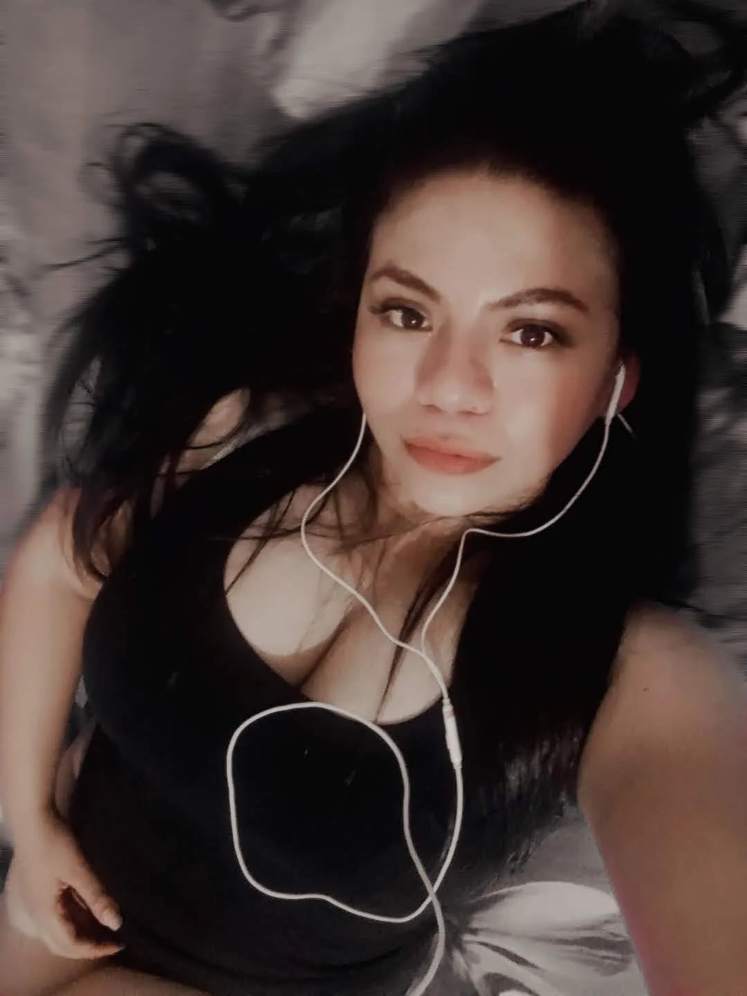XXX Porn Photo of Nude Miah_BigBoobs 2