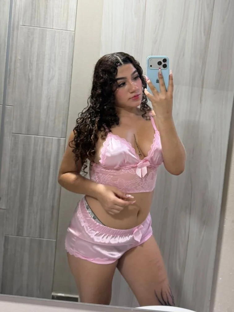 XXX Porn Photo of Nude little_valentinaa 33